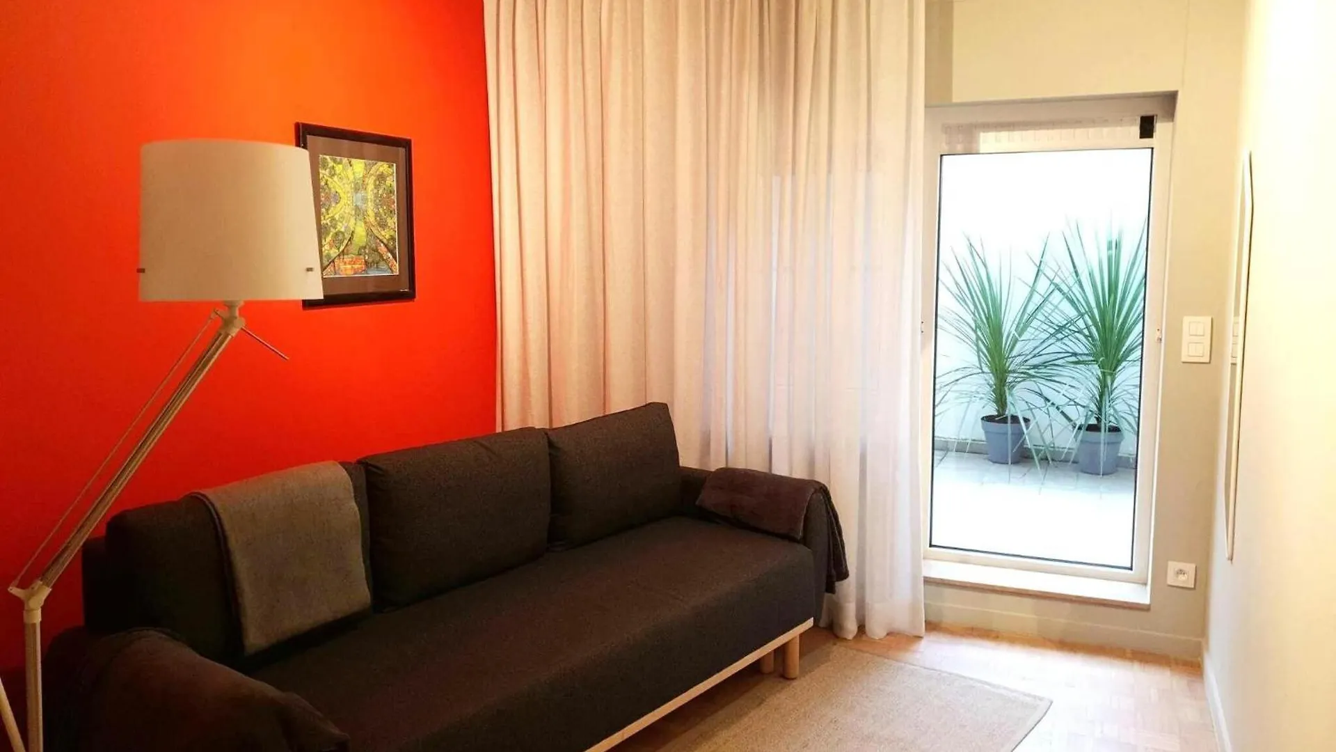 Apartment With A View Of The Marina Ostend