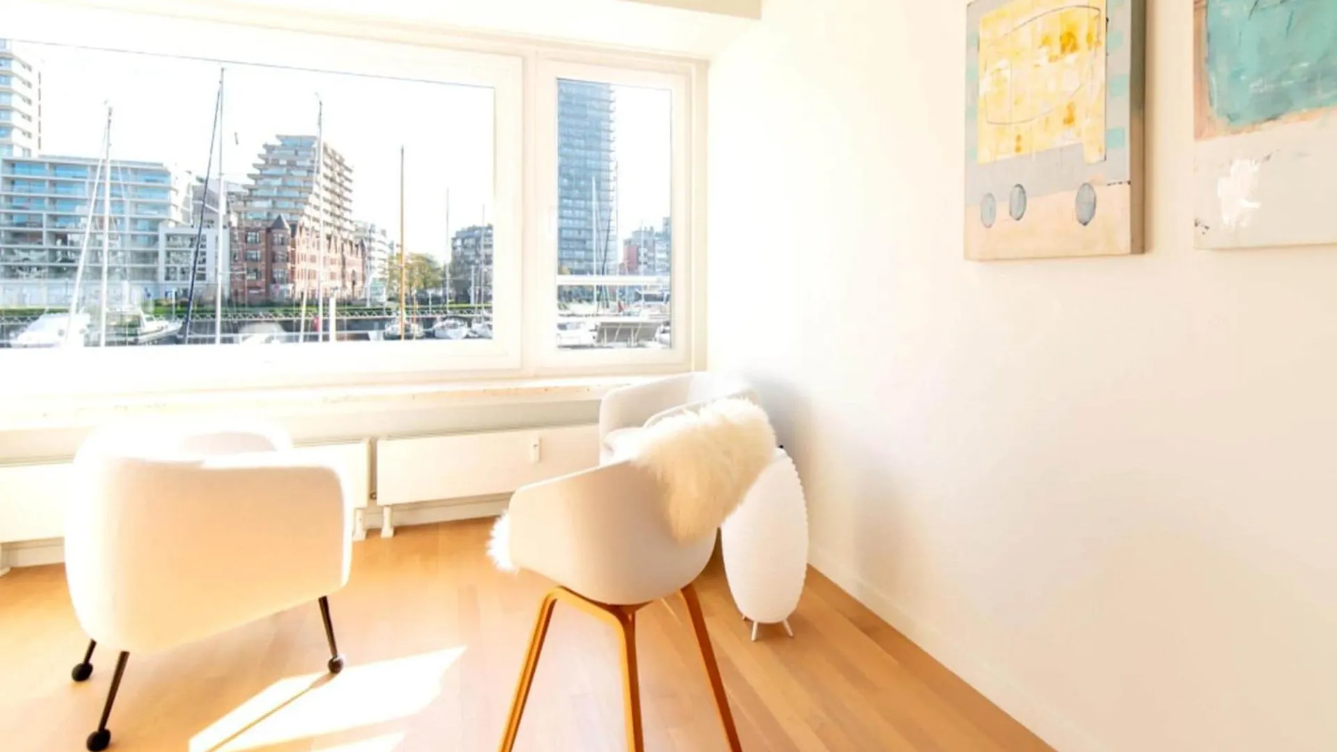 Apartment With A View Of The Marina Ostend